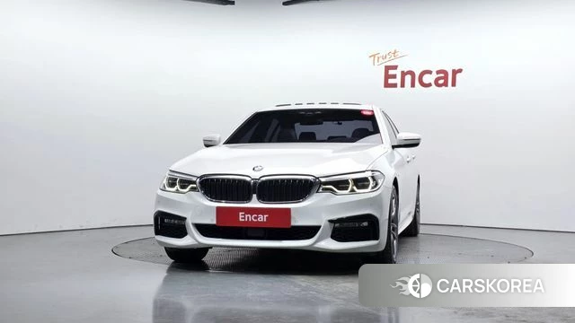 BMW 5 Series (G30) id 3925105 из Кореи 13