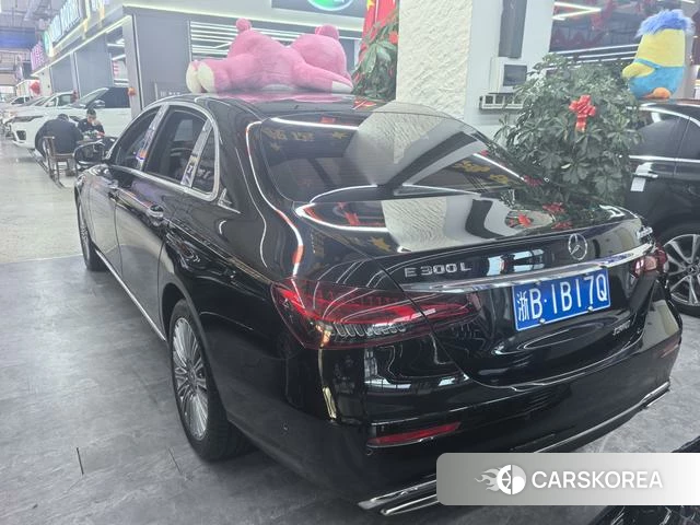 Mercedes-Benz E-class id 4257594 из Китая 9