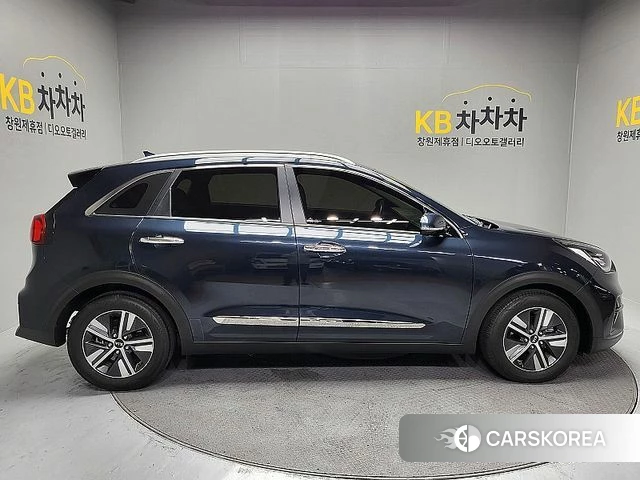 Kia The New Niro id 4453392 из Кореи 13