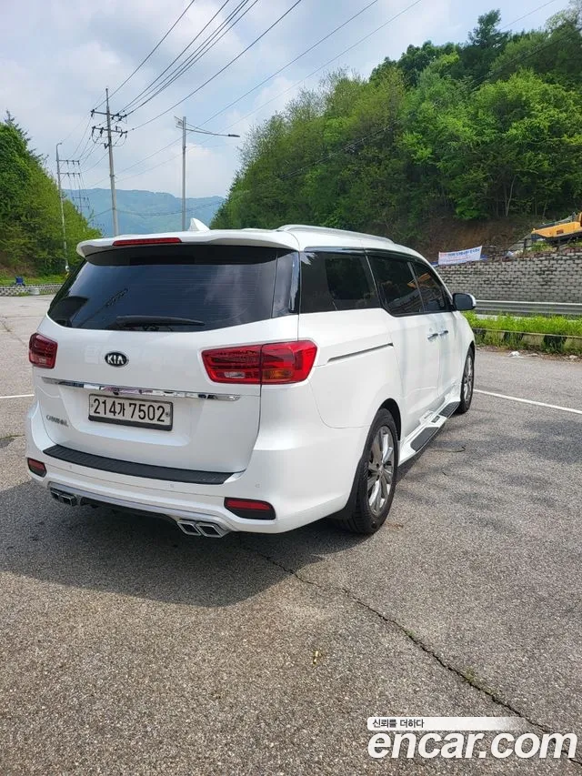 Kia The New Carnival id 2710004 из Кореи 9