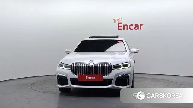 BMW 7 Series (G11) id 3686355 из Кореи 13