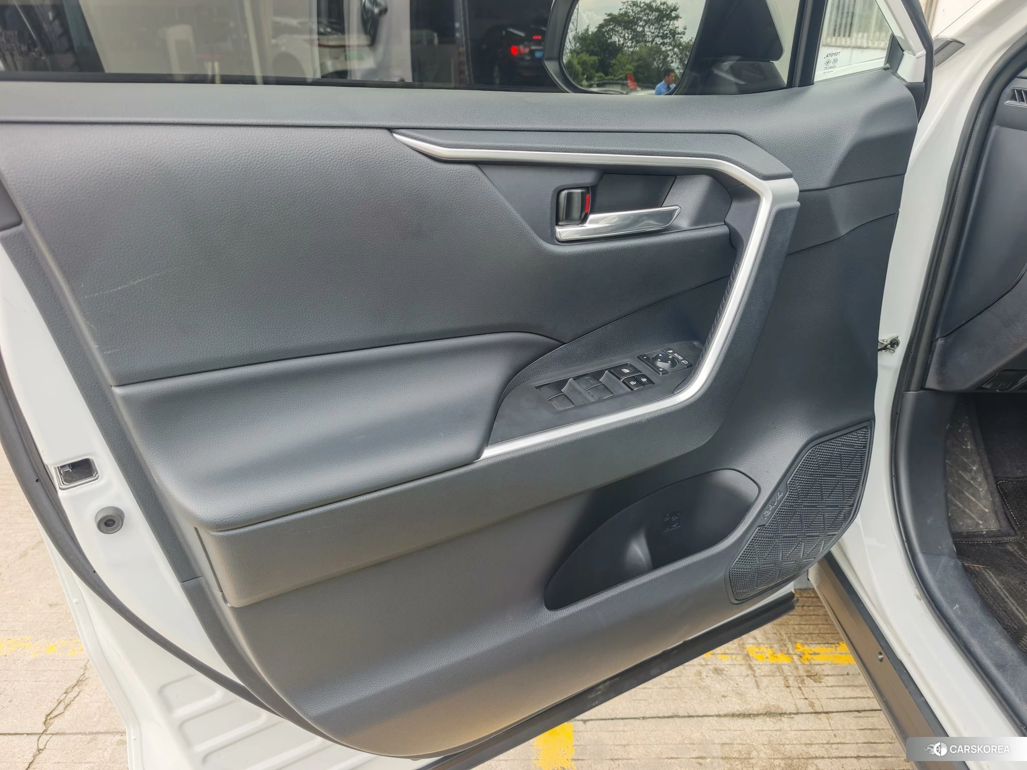 Toyota RAV4 Rongfang id 4440723 из Китая 16