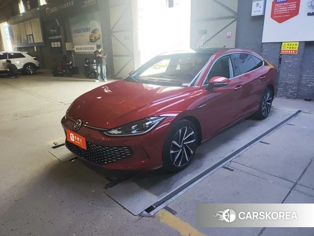 Volkswagen Lingdu 2022 Красный из Китая, фото 3