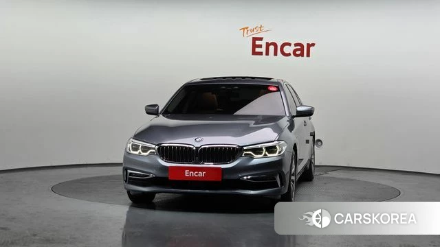 BMW 5 Series (G30) id 3853008 из Кореи 13