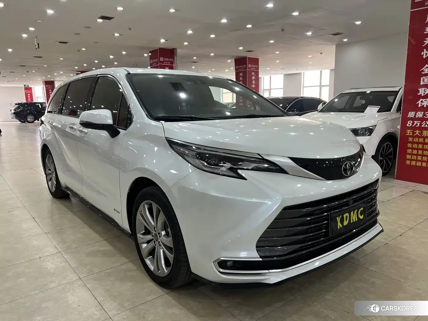 Toyota Sienna 2025 Белый из Китая, фото 3
