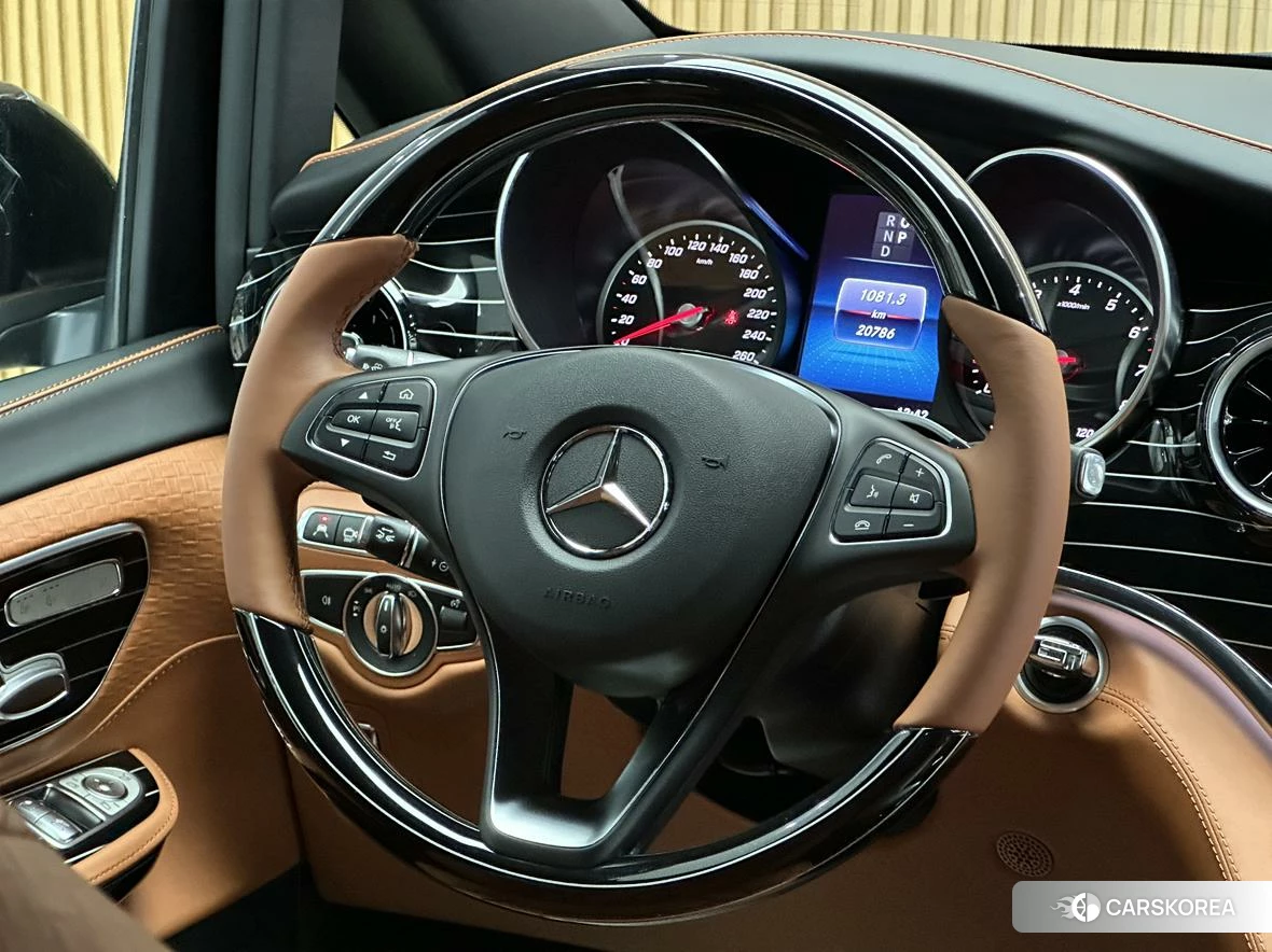 Mercedes-Benz V-class id 4492698 из Китая 9