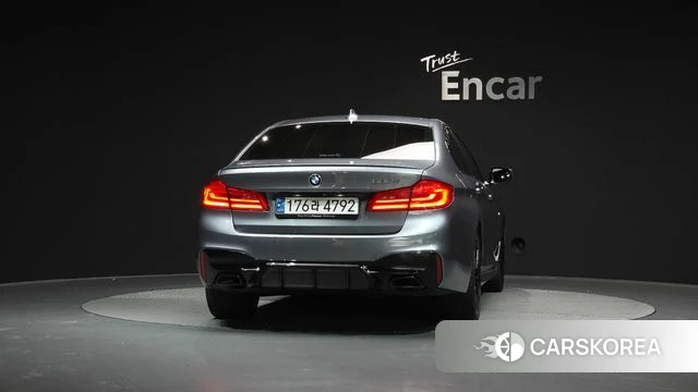 BMW 5 Series (G30) id 3845407 из Кореи 13