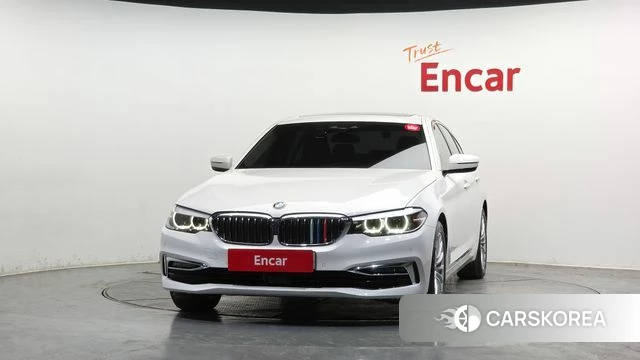 BMW 5 Series (G30) id 3924571 из Кореи 13