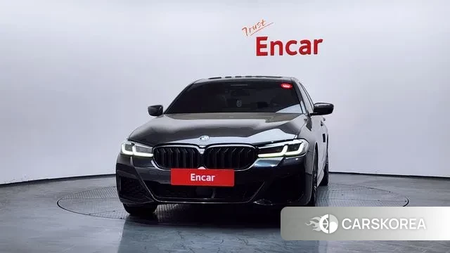 BMW 5 Series (G30) id 3681527 из Кореи 13