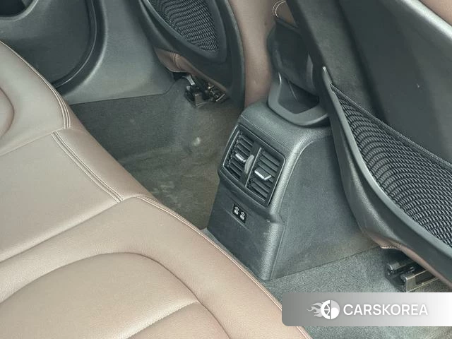 BMW X2 id 4278872 из Китая 16