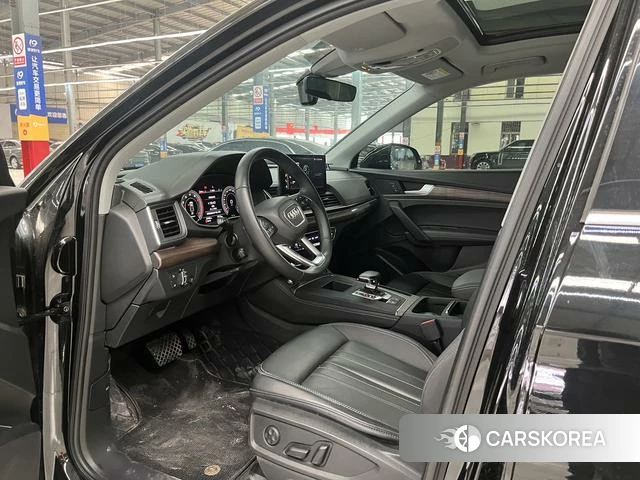 Audi Q5L id 4264184 из Китая 11