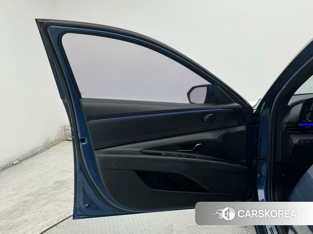 Hyundai Elantra id 4257705 из Китая 7
