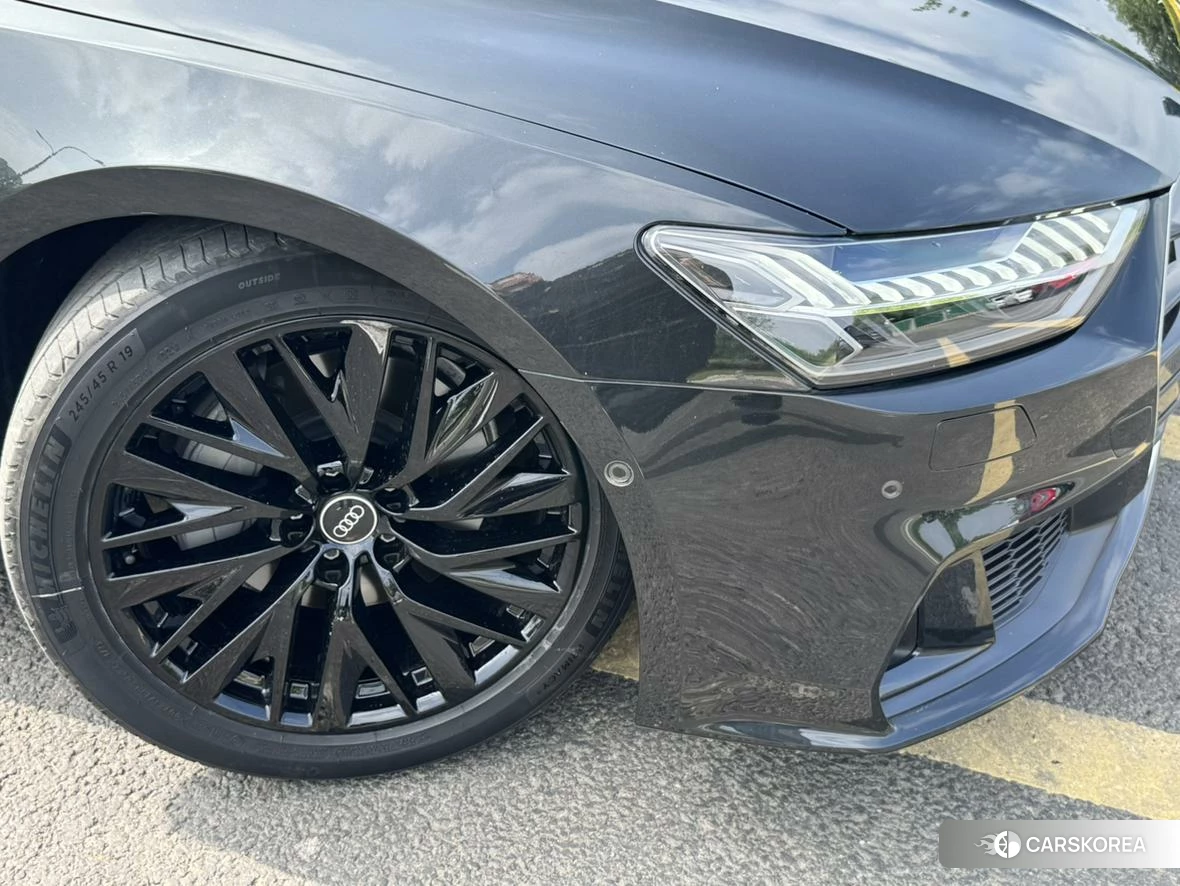 Audi A7 id 4426566 из Китая 11