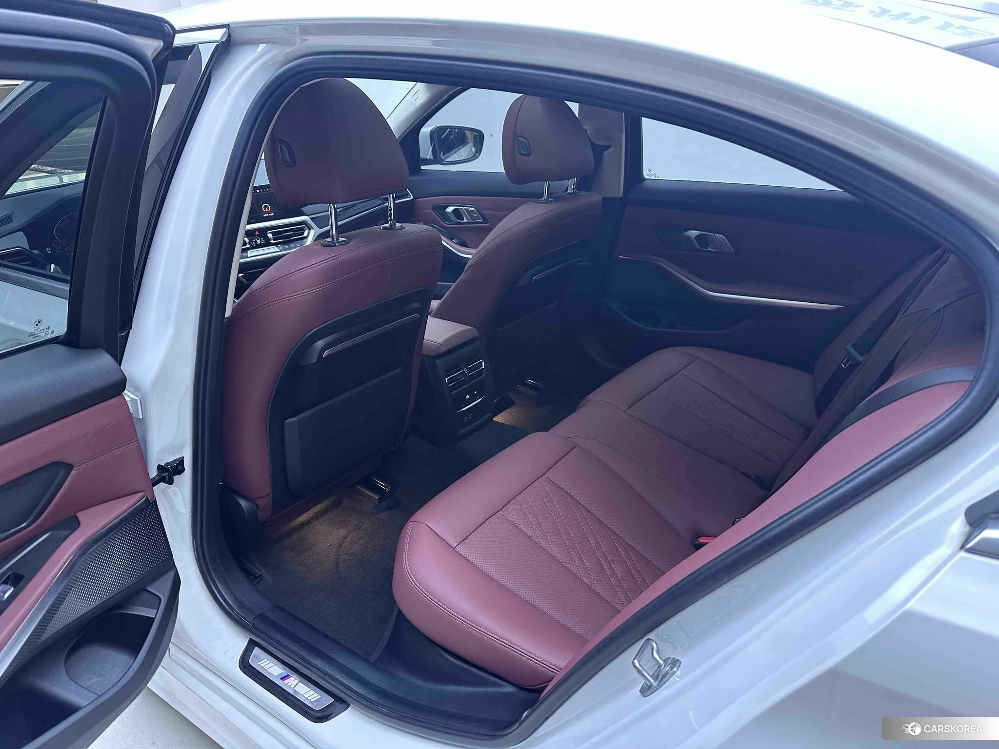 BMW 3 series id 4455357 из Китая 16