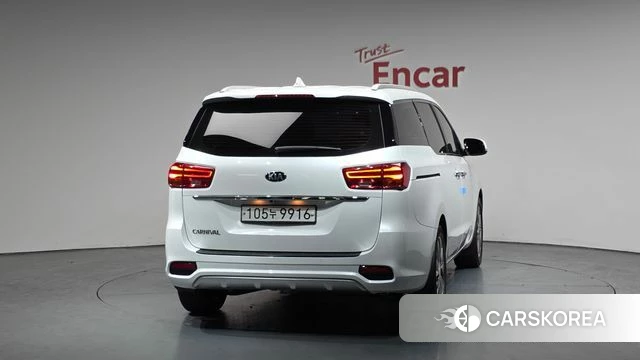 Kia The New Carnival id 4180055 из Кореи 13