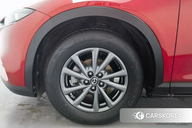 Mazda CX-4 id 4210223 из Китая 17