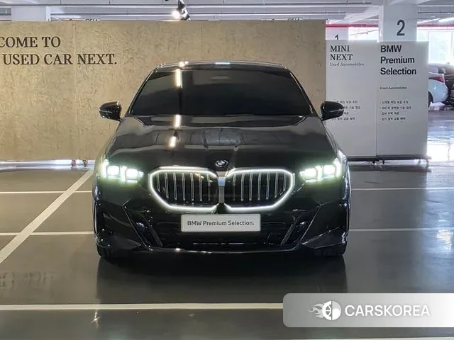 BMW 5 Series (G60) id 3041826 из Кореи 13