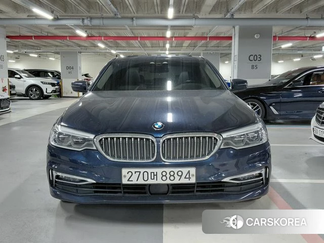 BMW 5 Series (G30) id 3924452 из Кореи 13