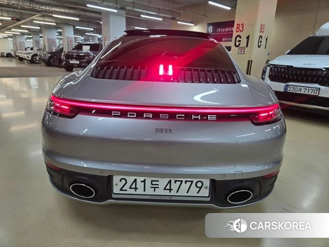 Porsche 911(992) id 3885692 из Кореи 13