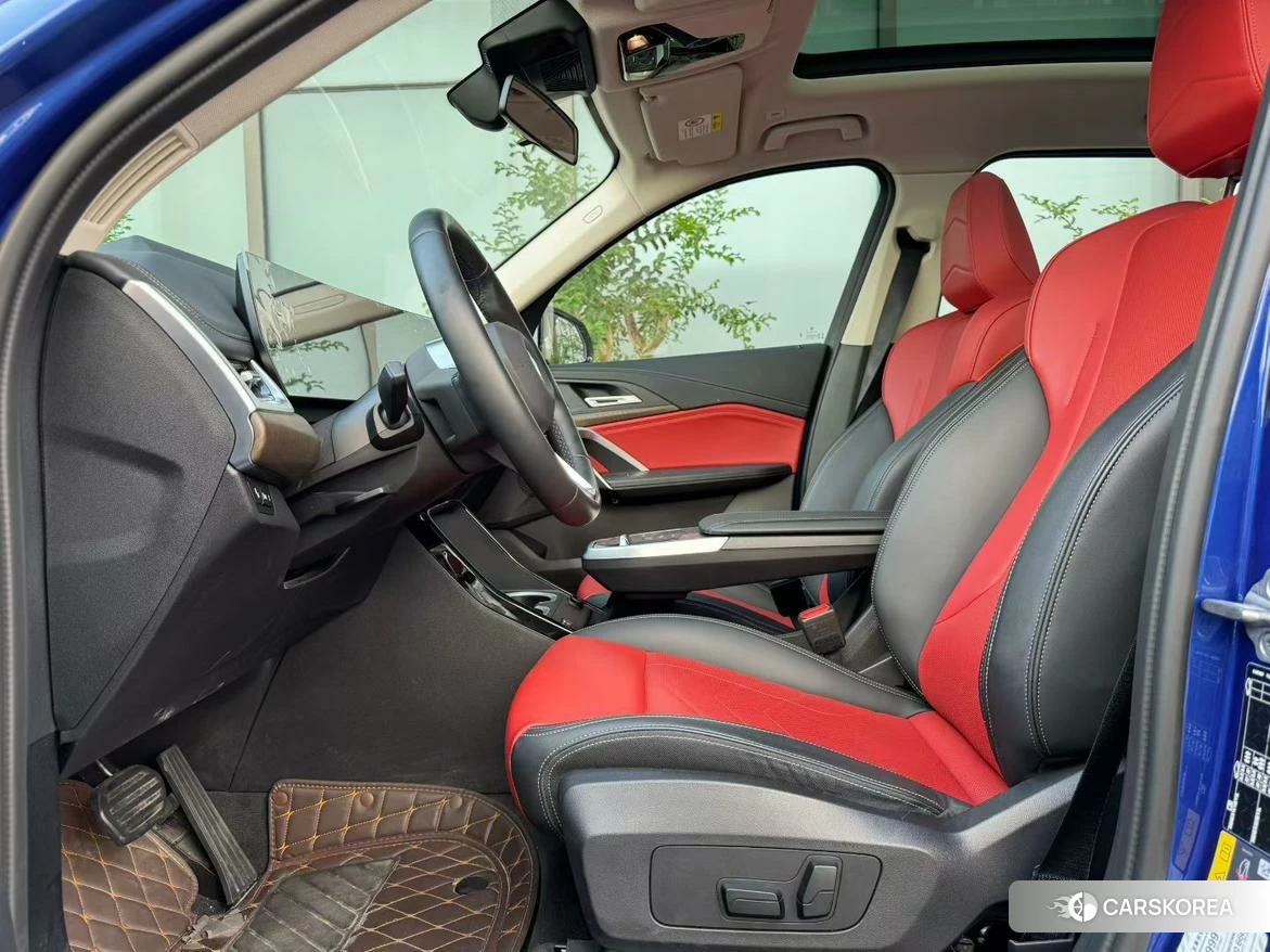 BMW iX1 2023 Синий из Китая, фото 3