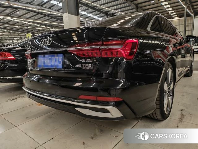 Audi A6L 2022 Черный из Китая, фото 3