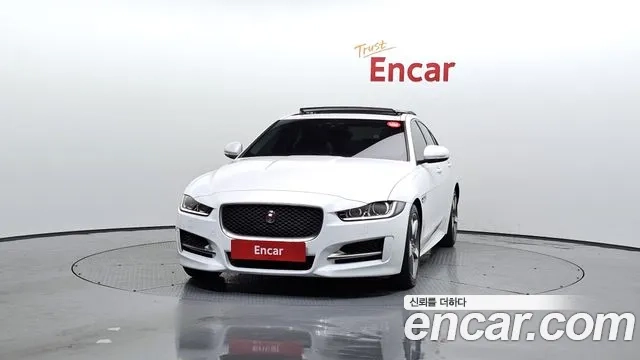 Jaguar XE id 2922437 из Кореи 13