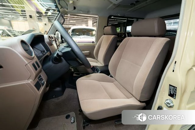 Toyota Land Cruiser 70 Series id 4278662 из Китая 20