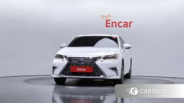 Lexus New ES300h id 3779298 из Кореи 13