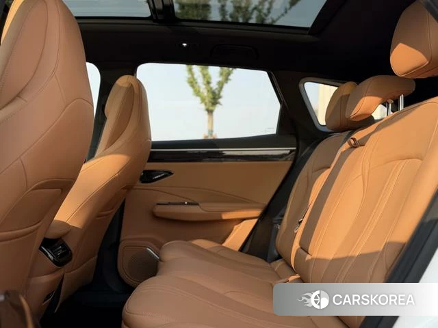 Geely Galaxy Galaxy L7 id 4254474 из Китая 11