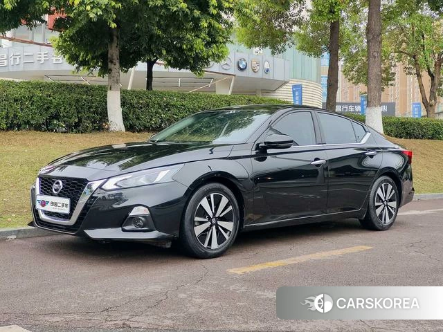 Nissan Teana 2022 Черный из Китая, фото 3