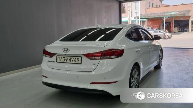 Hyundai Avante AD id 4397839 из Кореи 10
