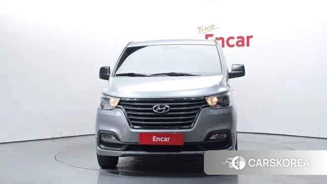 Hyundai The New Grand Starex id 3722773 из Кореи 13