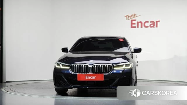 BMW 5 Series (G30) id 4350528 из Кореи 13
