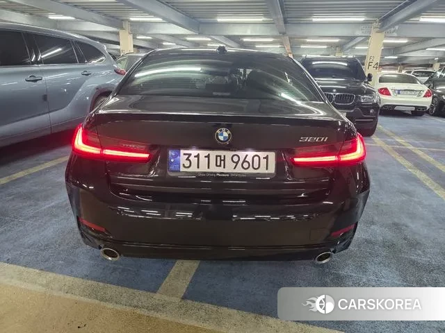 BMW 3 Series (G20) 2023 Черный из Кореи, фото 4