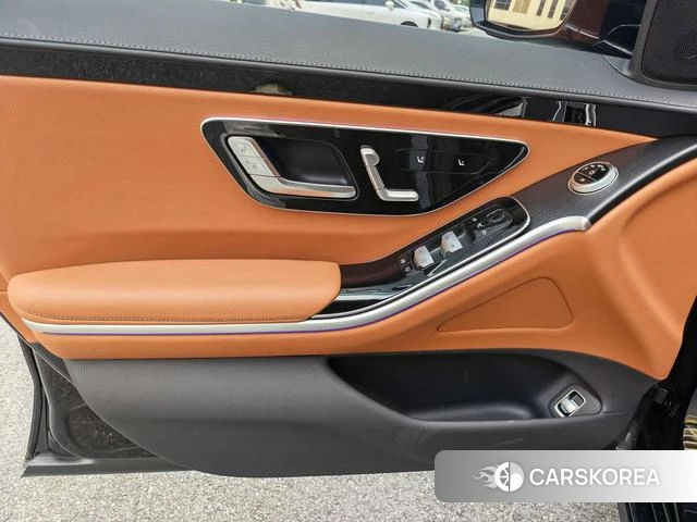 Mercedes-Benz S-class id 4221249 из Китая 14