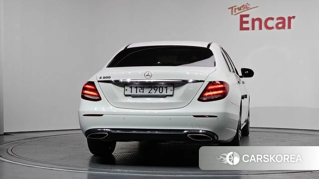 Mercedes-Benz E-Class W213 id 4180355 из Кореи 13