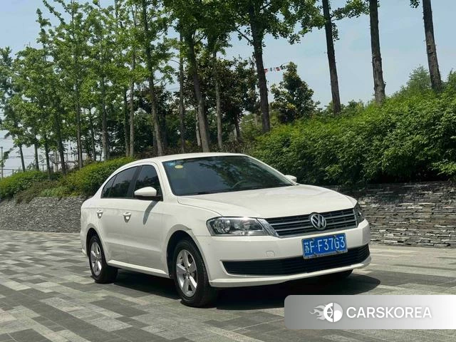Volkswagen Lavida 2018 Белый из Китая, фото 3