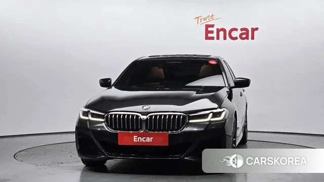 BMW 5 Series (G30) id 3442537 из Кореи 13