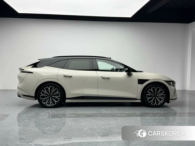 Extremely krypton ZEEKR 007GT id 4182481 из Китая 13