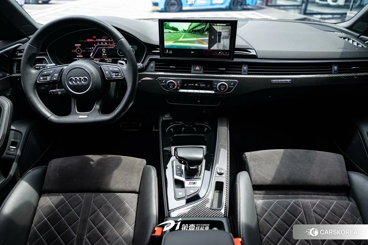 Audi RS 4 2021 Серебристо-серый из Китая, фото 4