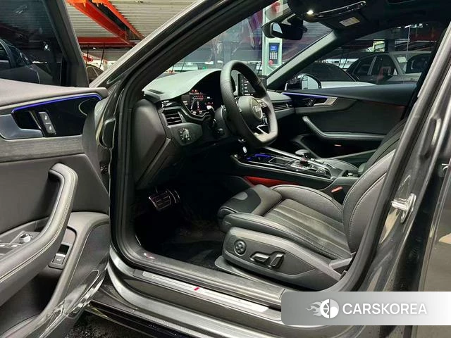 Audi A4L id 4307199 из Китая 14
