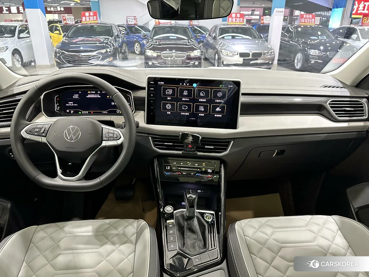 Volkswagen Tanyue 2023 Белый из Китая, фото 6