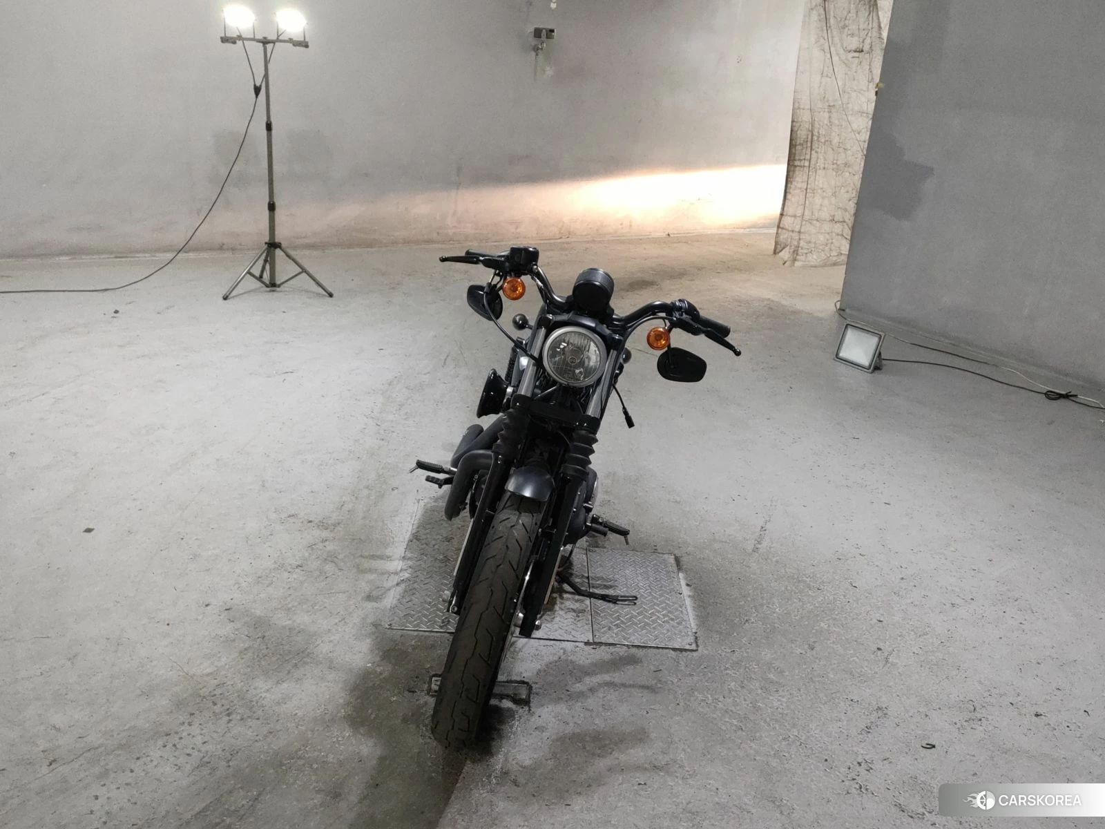 Harley-Davidson Sportster XL883N 2014 из Японии, фото 4