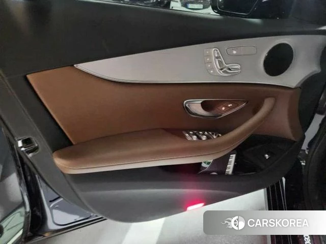 Mercedes-Benz E-Class W213 2021 Синий из Кореи, фото 3