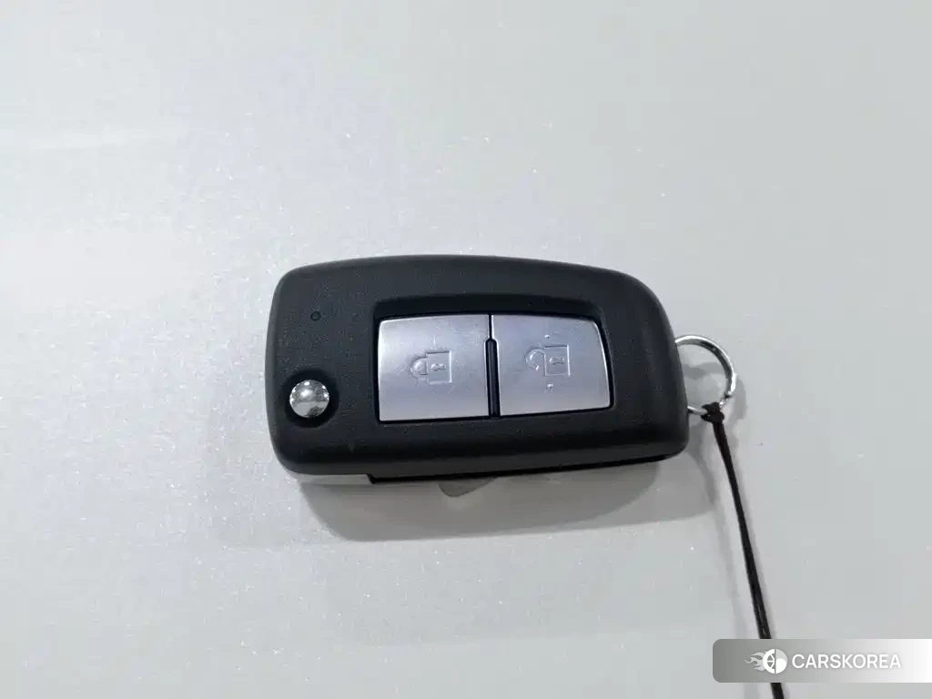Nissan Tiida id 4600347 из Китая 17