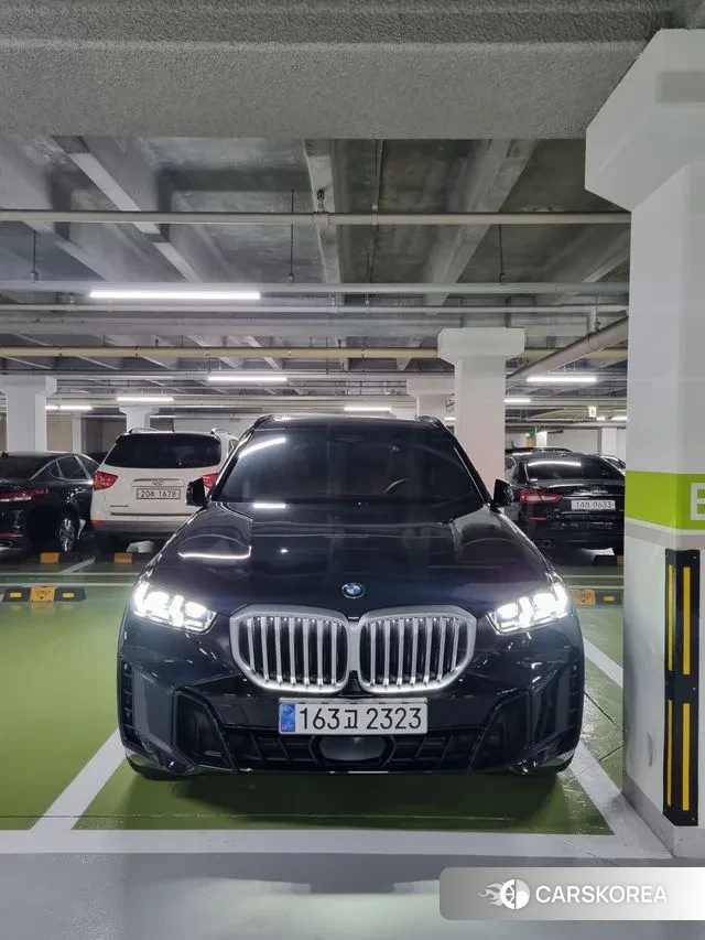 BMW X5 (G05) 2024 Черный из Кореи, фото 3