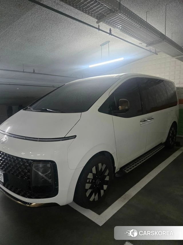 Hyundai Staria 2025 Белый из Кореи, фото 3