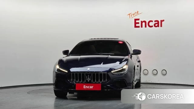 Maserati Ghibli id 4550896 из Кореи 23