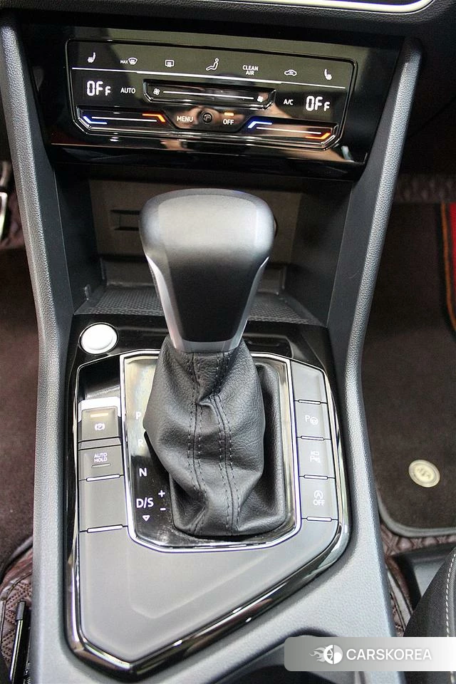 Volkswagen Tiguan L id 4210034 из Китая 10