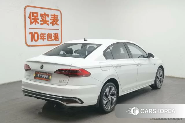 Volkswagen Bora id 4272801 из Китая 17
